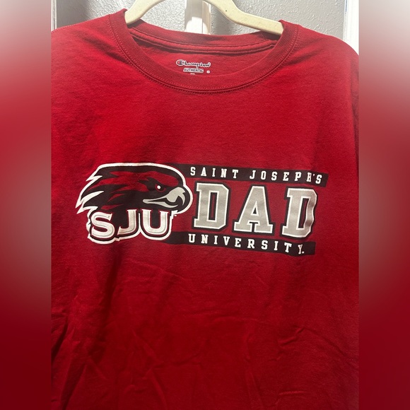 Champion Saint Joesph’s University Dad T-Shirt - Picture 2 of 5